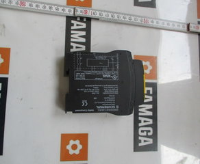 Реле
Signalauswertung für spezielle Anwendungen / Zweihandbedienung
SRB200ZHX1 Schmersal